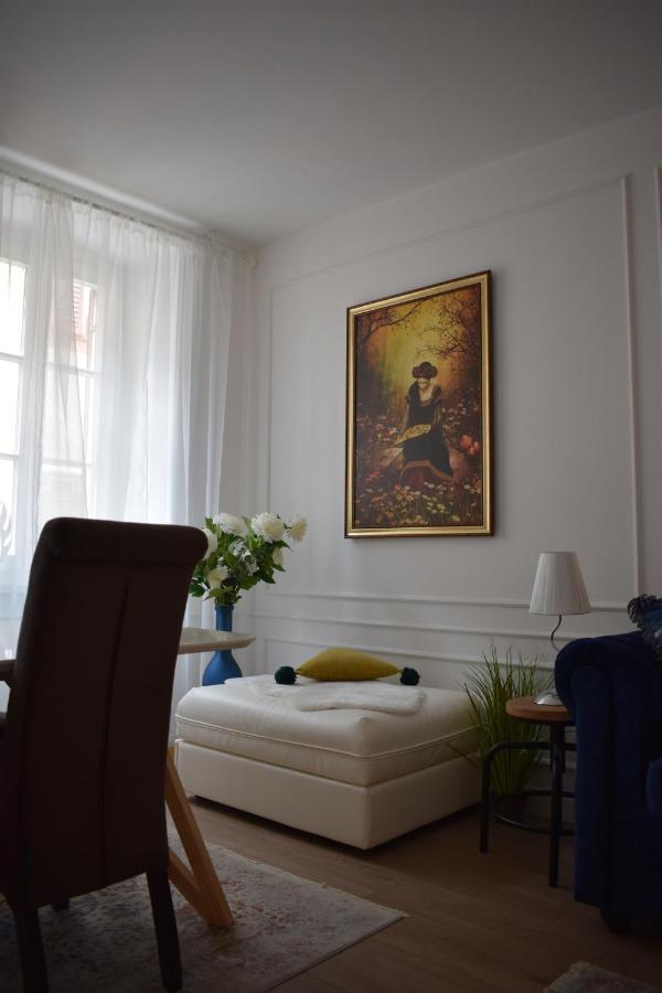 Apartment Trixi Maksimijan Pola Esterno foto