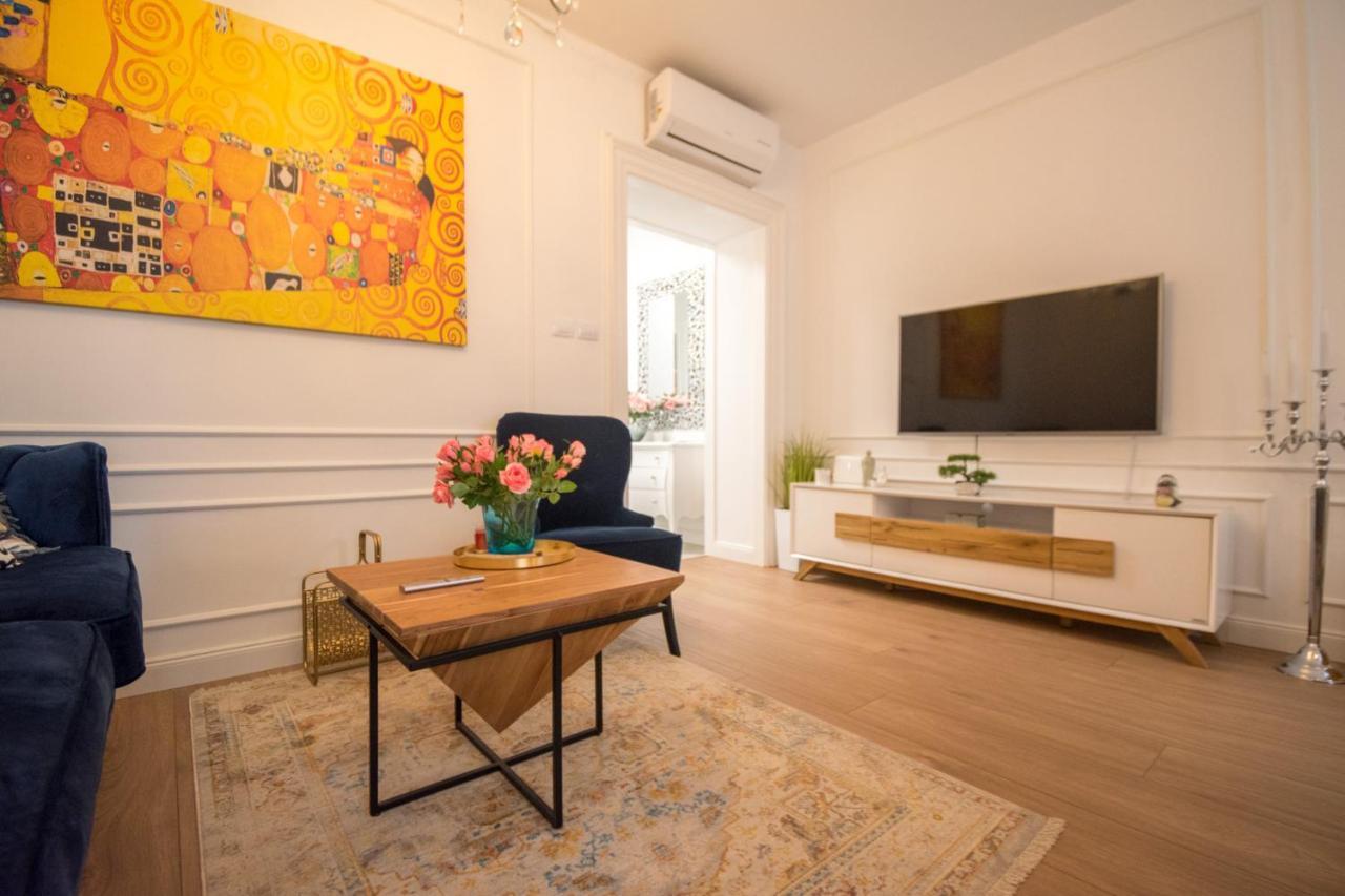 Apartment Trixi Maksimijan Pola Esterno foto