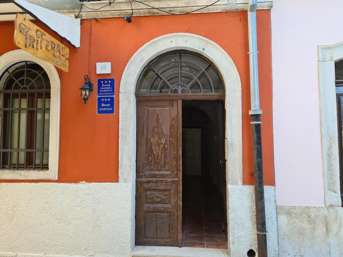 Apartment Trixi Maksimijan Pola Esterno foto